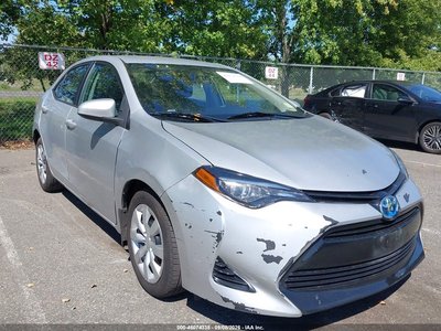 2T1BURHEXJC****** 2018 Toyota Corolla