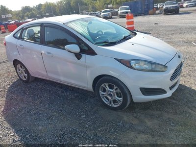 3FADP4BJXFM****** 2015 Ford Fiesta