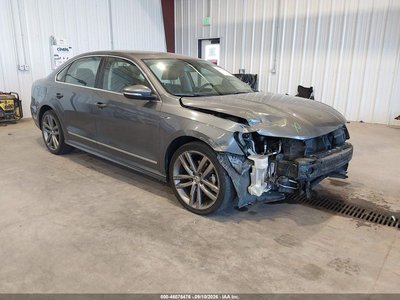 1VWAS7A39GC****** 2016 Volkswagen Passat