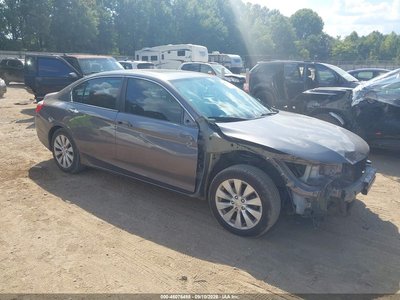 1HGCR2F78FA****** 2015 Honda Accord