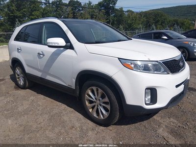 5XYKUDA76EG****** 2014 Kia Sorento