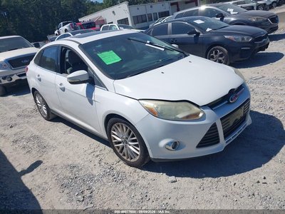 1FAHP3H27CL****** 2012 Ford Focus