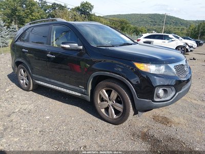 5XYKUDA22DG****** 2013 Kia Sorento