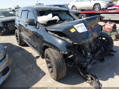 1C4RJFBG7HC****** 2017 Jeep Grand Cherokee