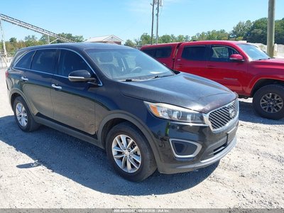 5XYPG4A37GG****** 2016 Kia Sorento
