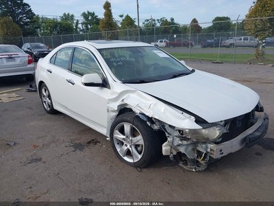 JH4CU2F43EC****** 2014 Acura TSX