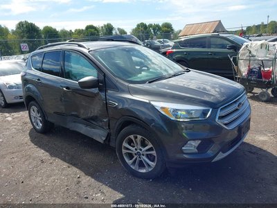 1FMCU9GD7JU****** 2018 Ford Escape