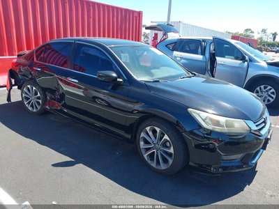 1HGCR2F51FA****** 2015 Honda Accord