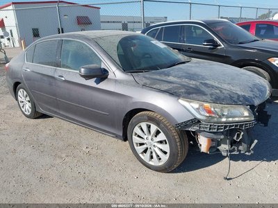 1HGCR3F91EA****** 2014 Honda Accord