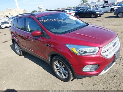 1FMCU9HDXKU****** 2019 Ford Escape
