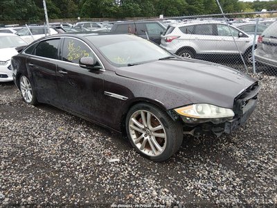 SAJWA2GB8BL****** 2011 Jaguar XJ-Series