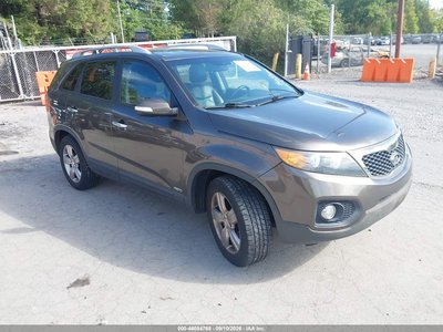 5XYKUDA2XDG****** 2013 Kia Sorento