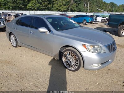 JTHGL46FX75****** 2007 Lexus LS 460