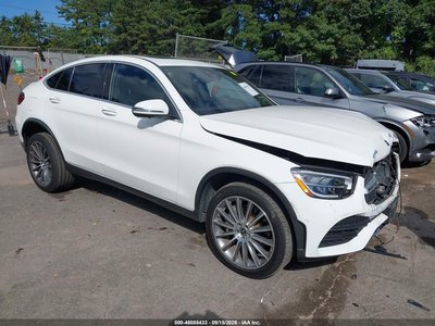 WDC0J8EB2LF****** 2020 Mercedes-Benz Glc 300 Coupe
