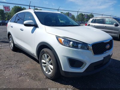 5XYPGDA35HG****** 2017 Kia Sorento