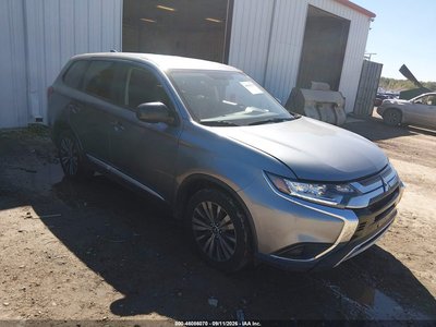 JA4AZ3A31KZ****** 2019 Mitsubishi Outlander
