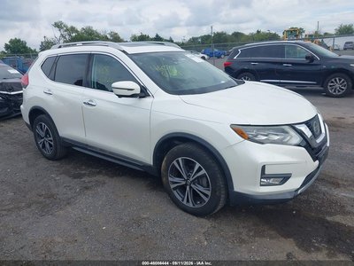 5N1AT2MV6HC****** 2017 Nissan Rogue