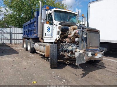 1XKDDU9X03J****** 2003 Kenworth Construction