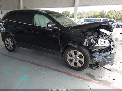 YV4952DLXD2****** 2013 Volvo XC60