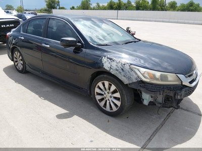 1HGCR2F83DA****** 2013 Honda Accord