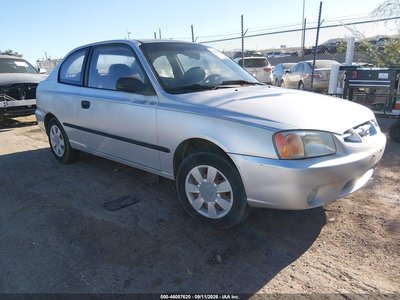 KMHCF35G52U****** 2002 Hyundai Accent