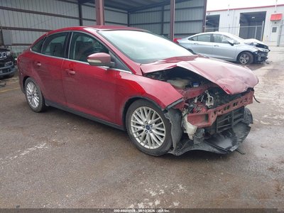 1FADP3J22EL****** 2014 Ford Focus
