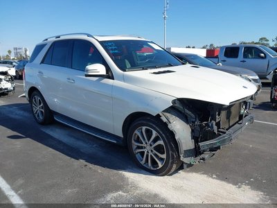 4JGDA5HB7GA****** 2016 Mercedes-Benz GLE-Class