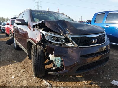 5XYKT3A62FG****** 2015 Kia Sorento
