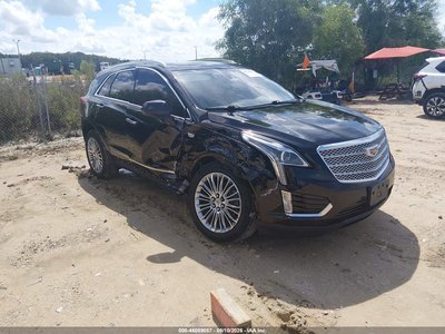 1GYKNCRSXJZ****** 2018 Cadillac XT5