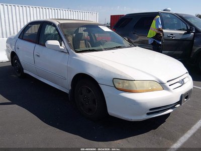 1HGCG16572A****** 2002 Honda Accord