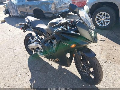 MLHRC7457G5****** 2016 Honda Cbr650