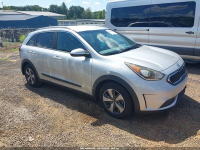 KNDCB3LC9H5****** 2017 Kia Niro