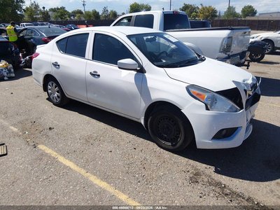 3N1CN7AP8KL****** 2019 Nissan Versa