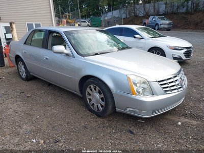 1G6KA5E61BU****** 2011 Cadillac DTS