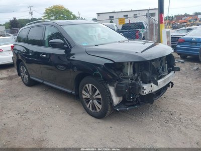 5N1DR2MM0HC****** 2017 Nissan Pathfinder