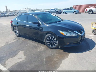 1N4AL3AP4HC****** 2017 Nissan Altima