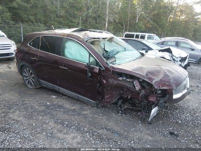 5LMCJ3C91KU****** 2019 Lincoln MKC
