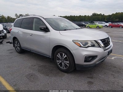 5N1DR2MM7HC****** 2017 Nissan Pathfinder