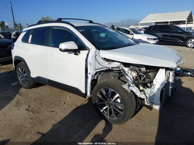 7MUEAAAG1NV****** 2022 Toyota Corolla Cross