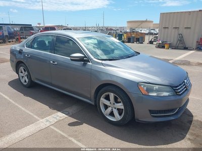 1VWBN7A3XDC****** 2013 Volkswagen Passat