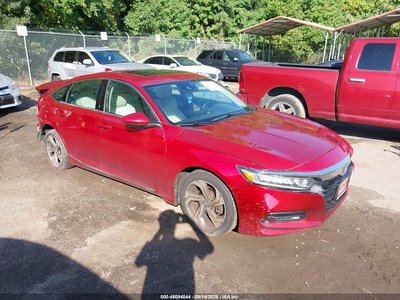 1HGCV1F48JA****** 2018 Honda Accord