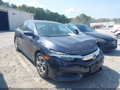2HGFC2F56JH****** 2018 Honda Civic
