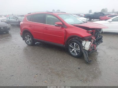 JTMRFREV0HJ****** 2017 Toyota RAV4