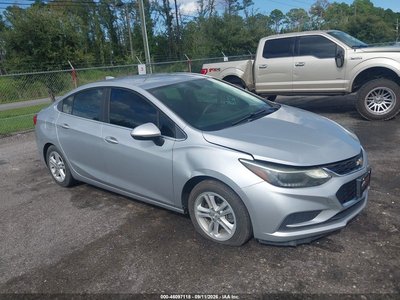 1G1BE5SM7J7****** 2018 Chevrolet Cruze