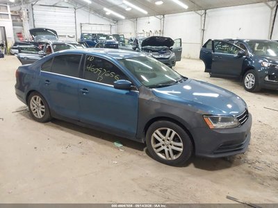 3VW2B7AJ0HM****** 2017 Volkswagen Jetta