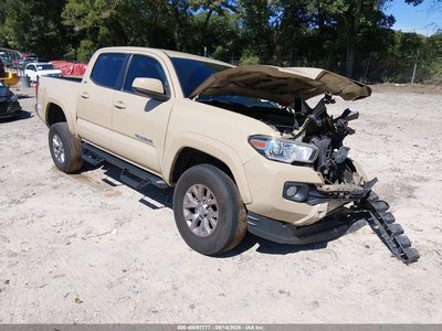 3TMAZ5CN8JM****** 2018 Toyota Tacoma