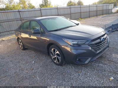 4S3BWAD69S3****** 2025 Subaru Legacy