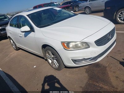 YV1612FS2E2****** 2014 Volvo S60