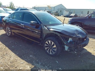 JHMCR6F55HC****** 2017 Honda Accord Hybrid