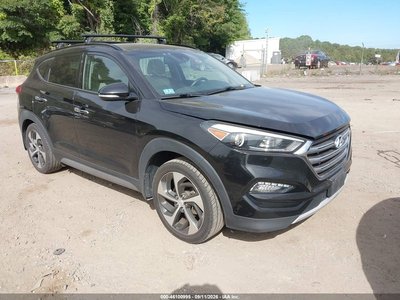 KM8J3CA28HU****** 2017 Hyundai Tucson